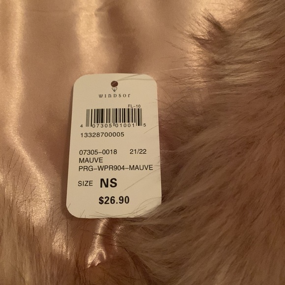 Windsor wrap - Picture 3 of 3